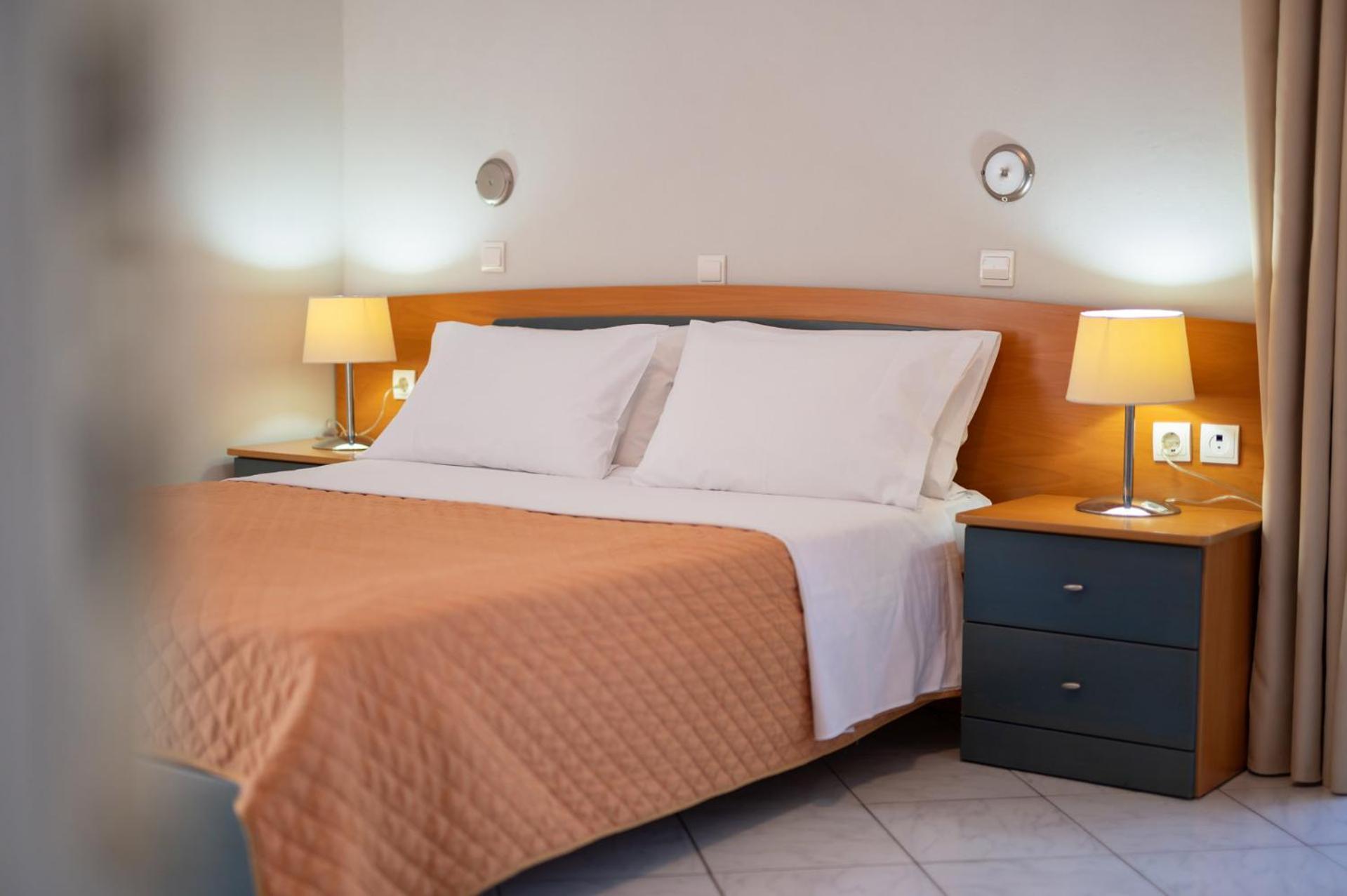 Aparthotel Andreas Ammoudia Esterno foto